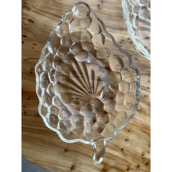 2 Vintage Grape Cluster Clear Glass Candy Nut Bowls Dishes - Picture 7 of 7